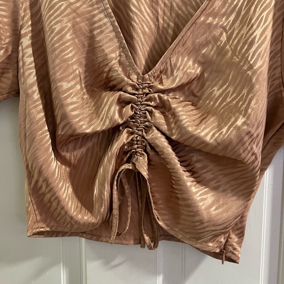 Forever 21 Rose Ruffled Drawstring Top, Medium - Picture 5 of 6